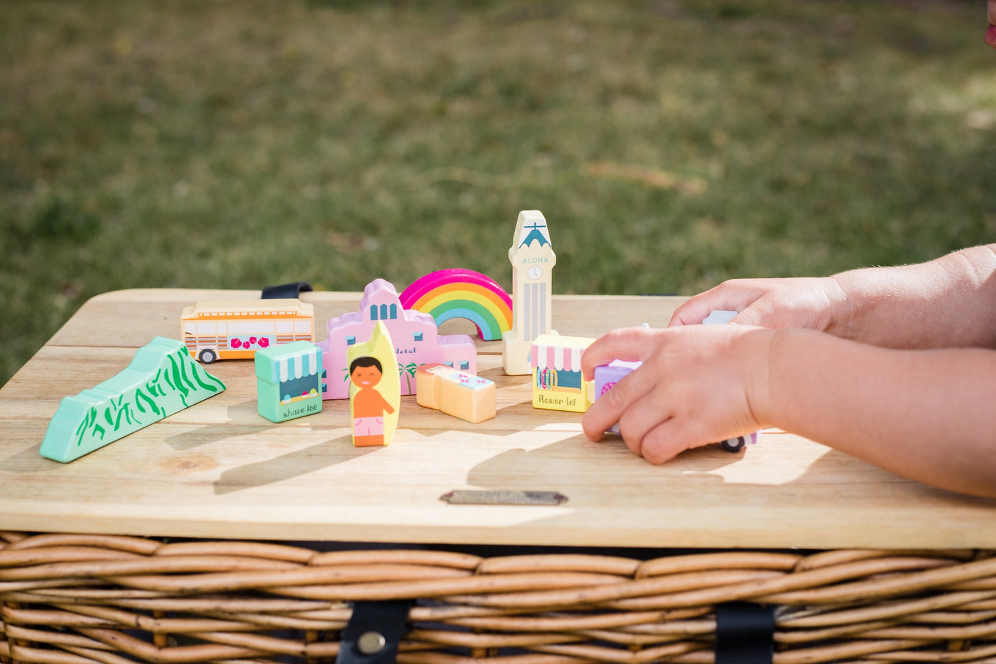 ALOHALAND Wooden Blocks