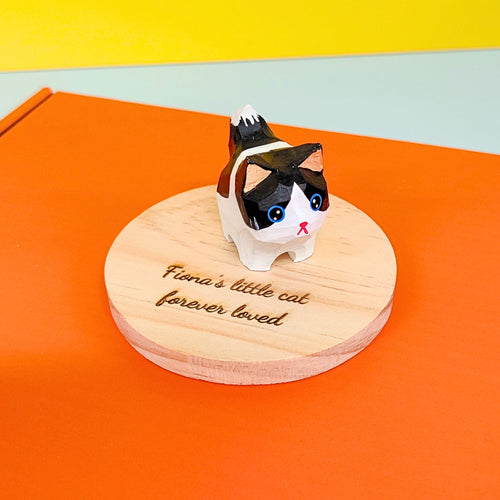 Hand-Carved Cat Painting Kit – Paint Two Cats, Create a Keychain