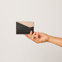 Gala Puzzle Cardholder (Black / Cream)