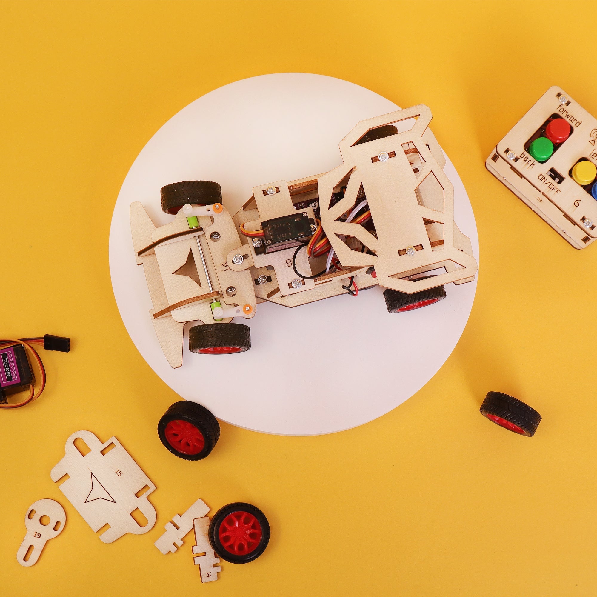 Steering Remote-Controlled Car DIY Kit, Educational STEM Toy