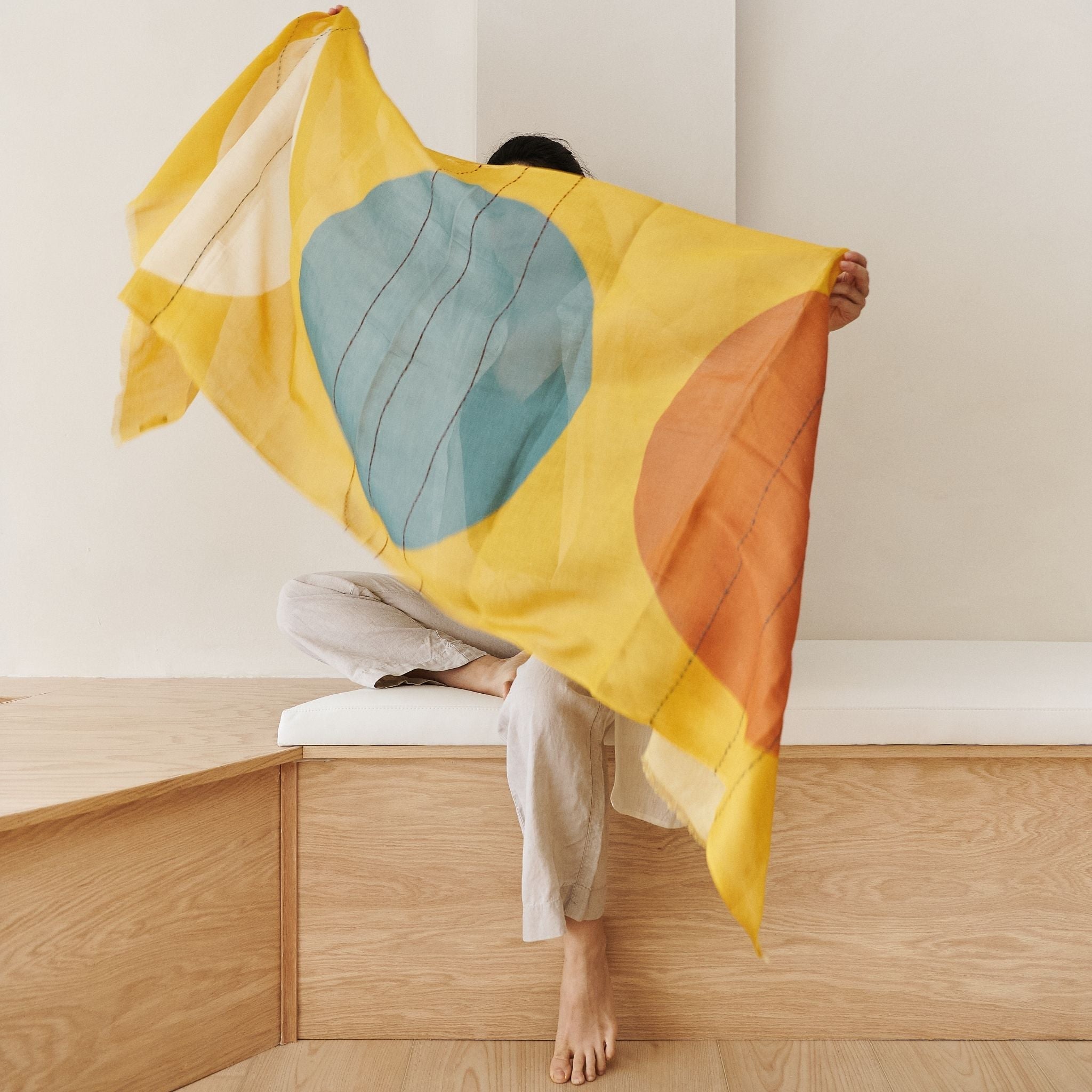 Cirq Sun Yellow Green Circle Pattern Hand Embroidered  Linen Silk Handloom Scarf