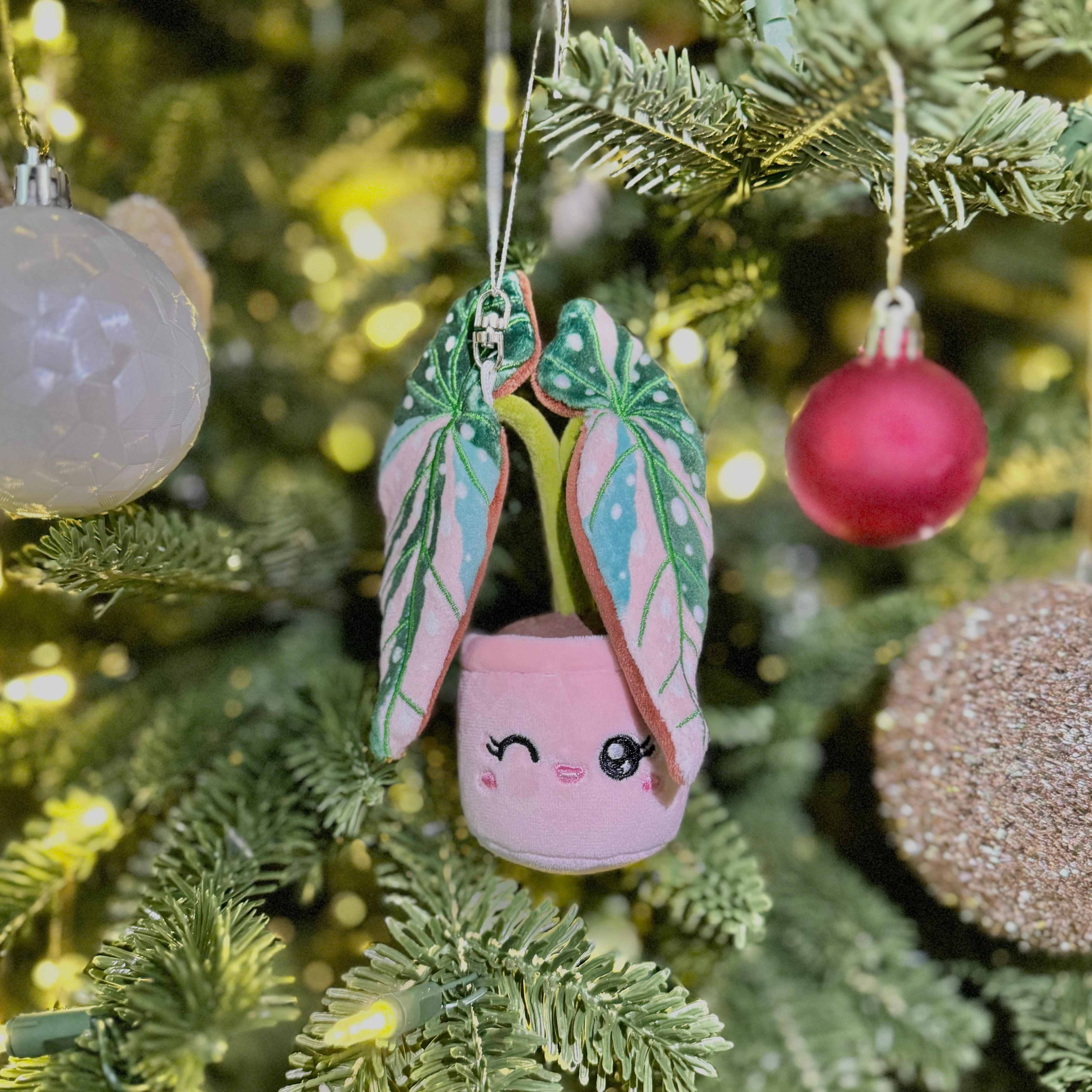 Variegated Begonia maculata Plush Keychain – 5″ Polka-Dot Houseplant Bag Charm