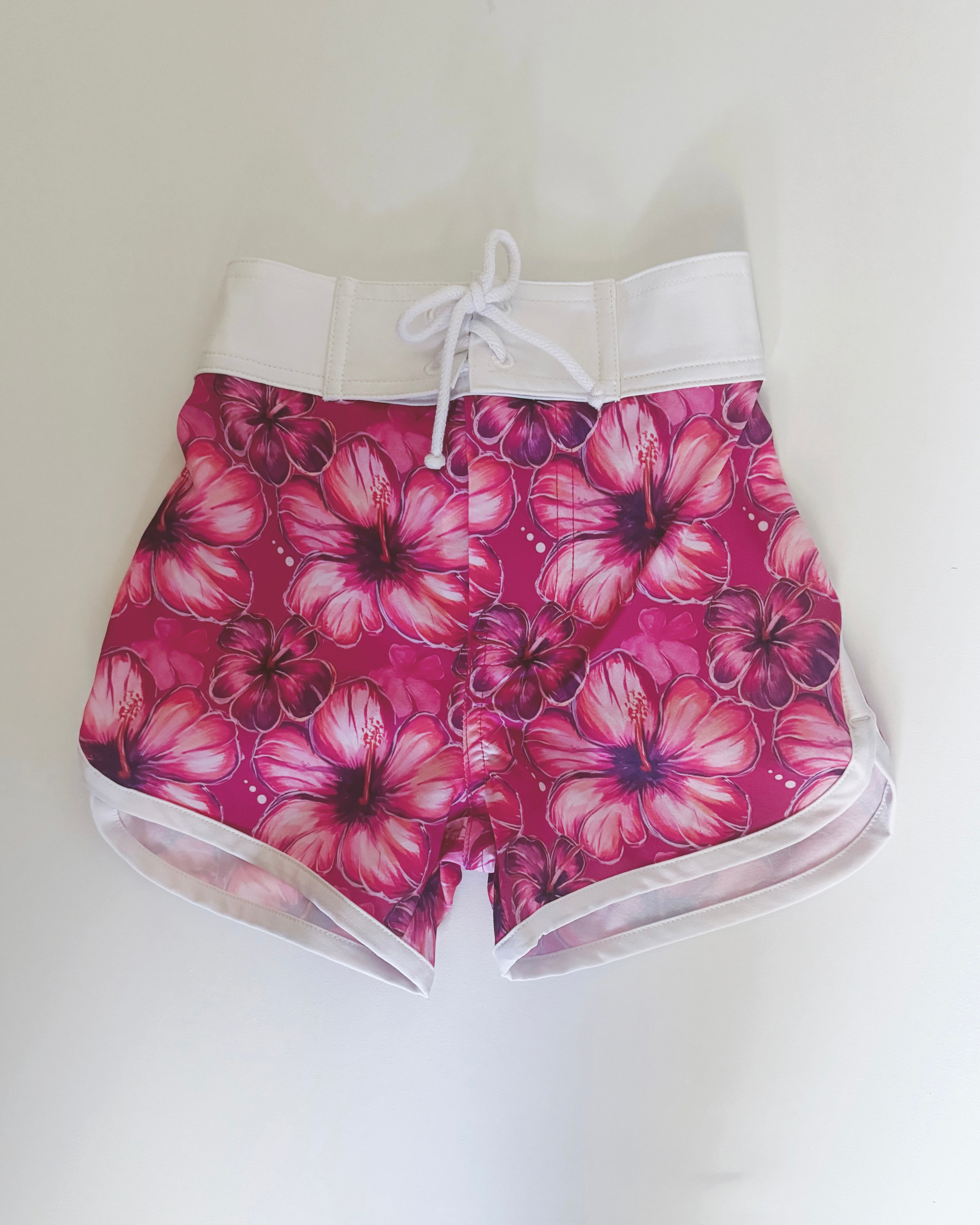 Hibiscus Hunny Print Kids Surf Shorts - CULTR