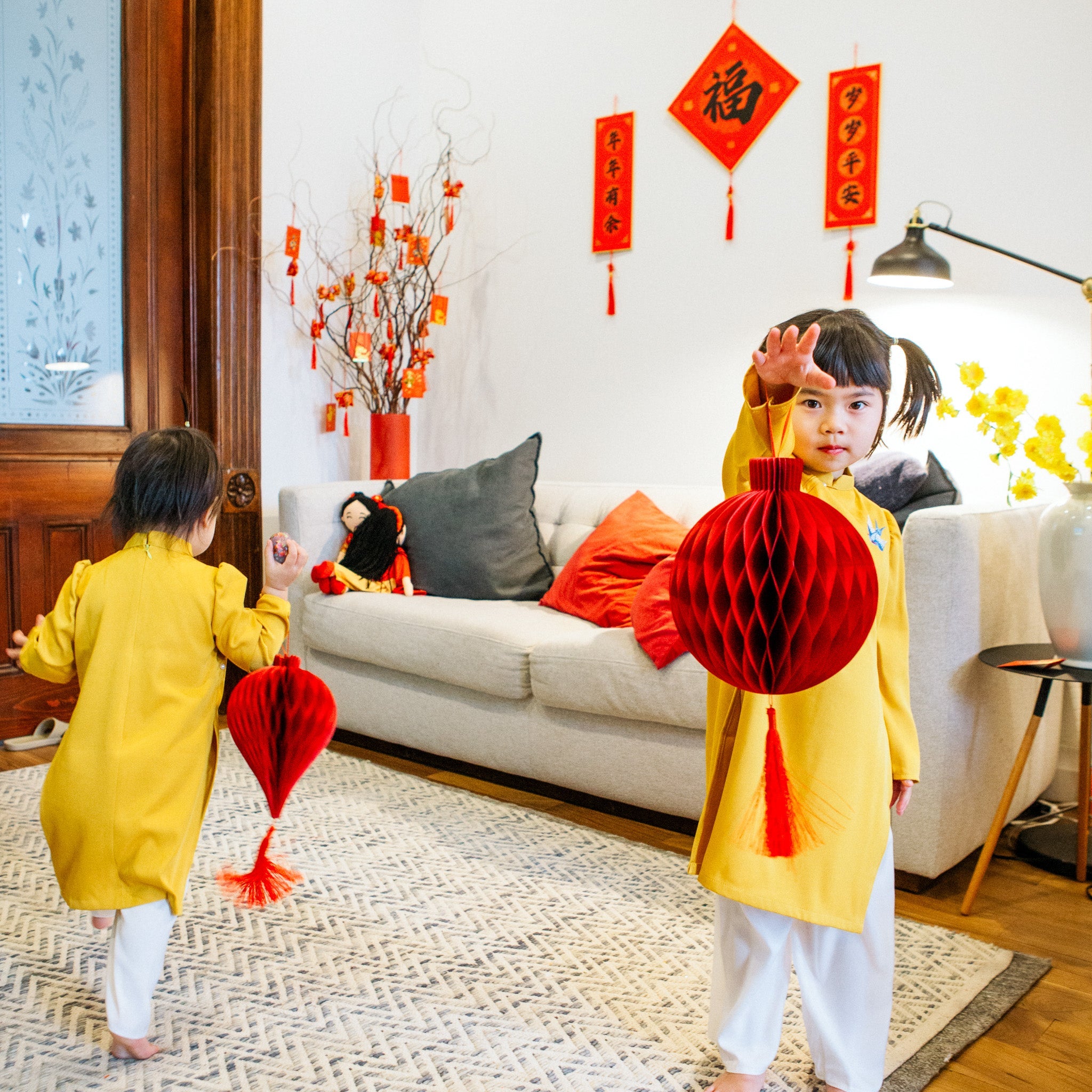 Honeycomb Red Lanterns (set of 6)