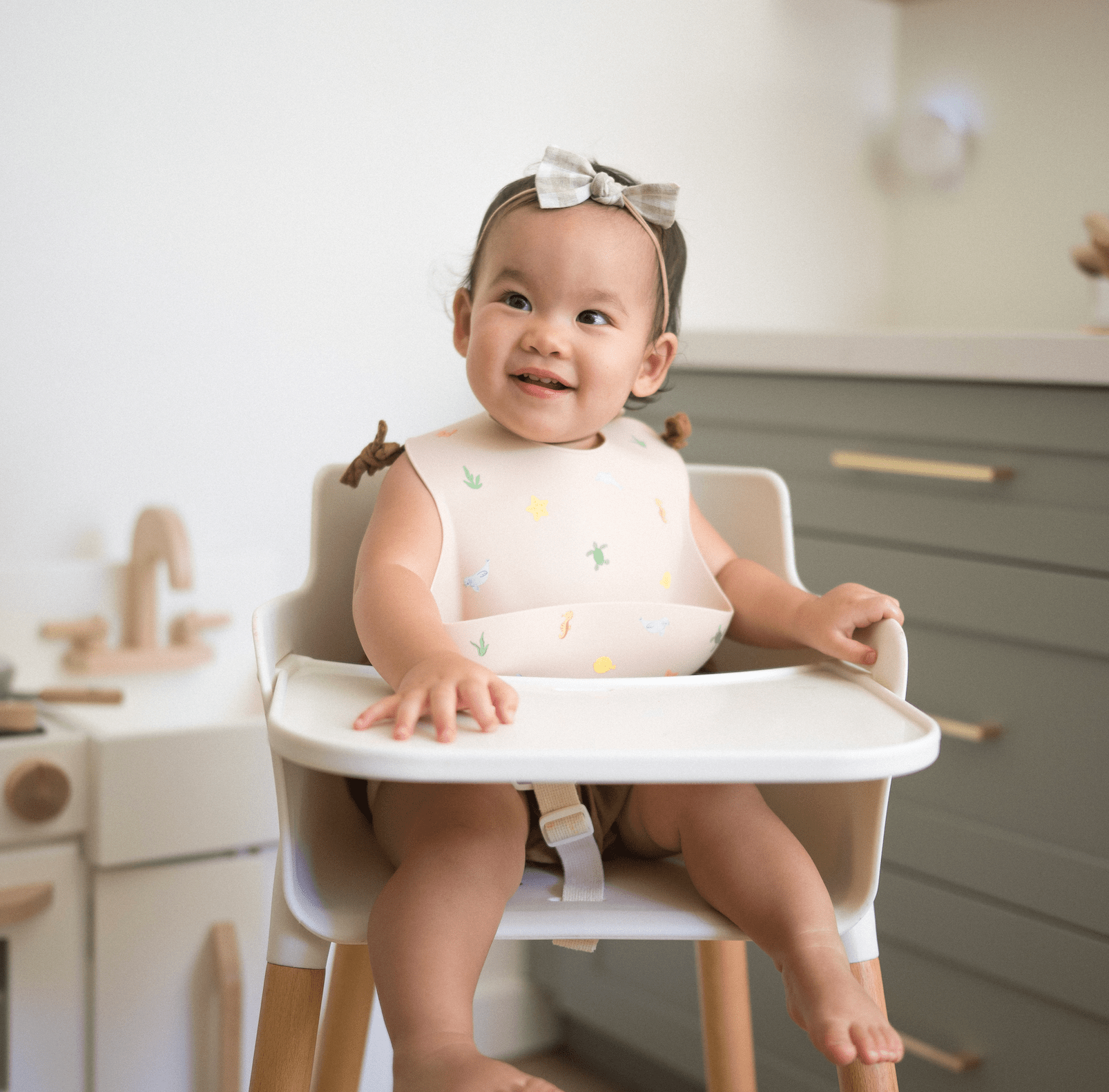 Silicone Bib - Cultr. by Created for Culture asianowned aapimarketplace asianownedkids asianownedkidsproducts asianownedbrands