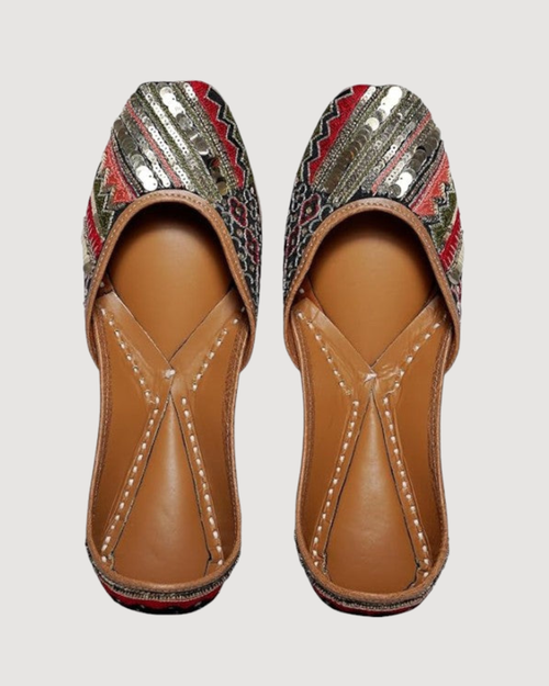 Black Ethnic Leather Punjabi Jutti with Sequence Work | Indian Women Footwear | Womens'  Mojari | Khussa Shoes for Women | Indian Ballet Flats