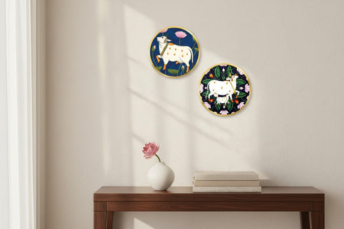 Set of 2 - Round Shape MDF Wall Hanging Decor