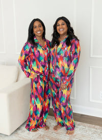 Adult Long Sleeve Button-Down Top – Holi Hues