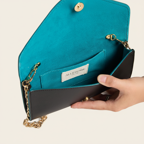 Gala Clutch / Wallet-on-Chain in Black by Allégorie
