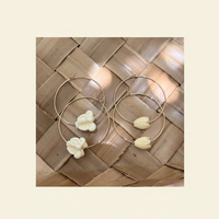 Minimalist Coco Eve Flower Hoops