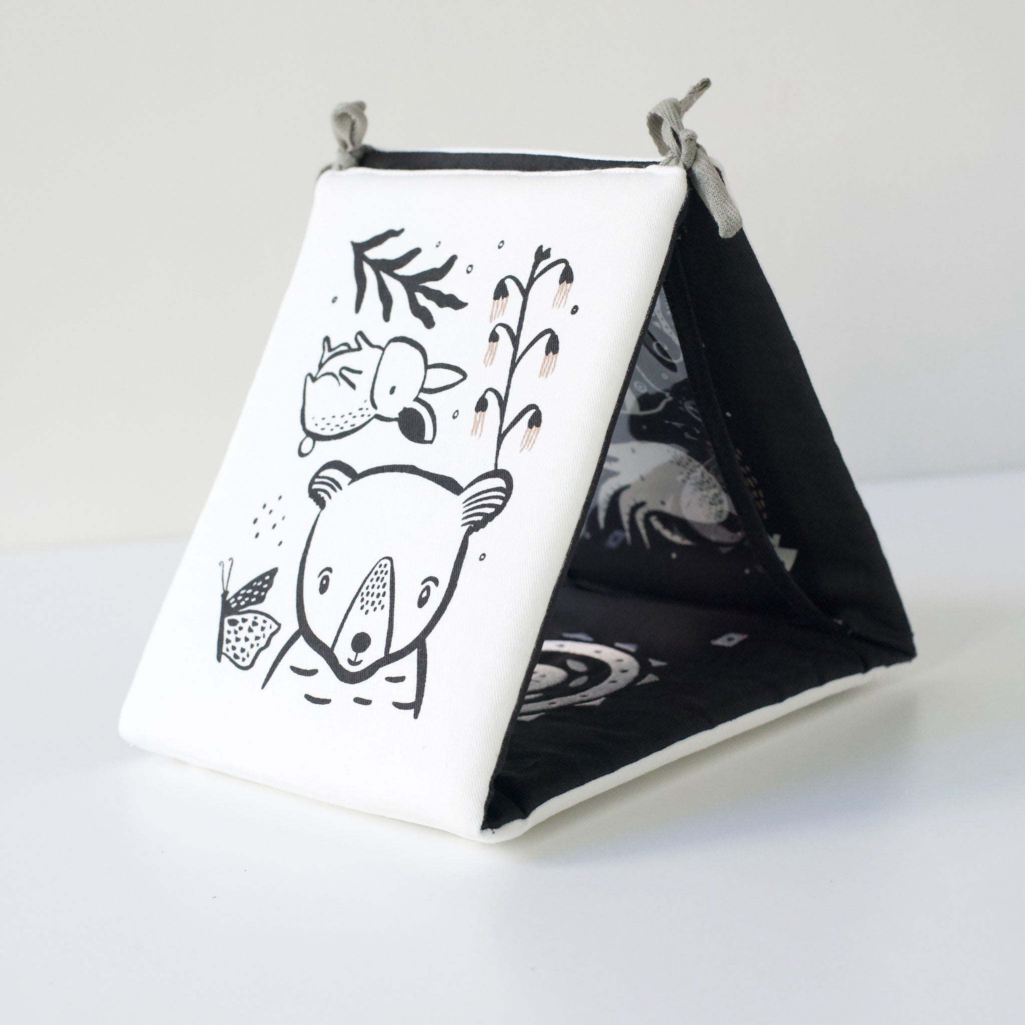 Baby Tummy Time Gallery with Mirror Gift Set - Cultr. by Created for Culture asianowned aapimarketplace asianownedkids asianownedkidsproducts asianownedbrands