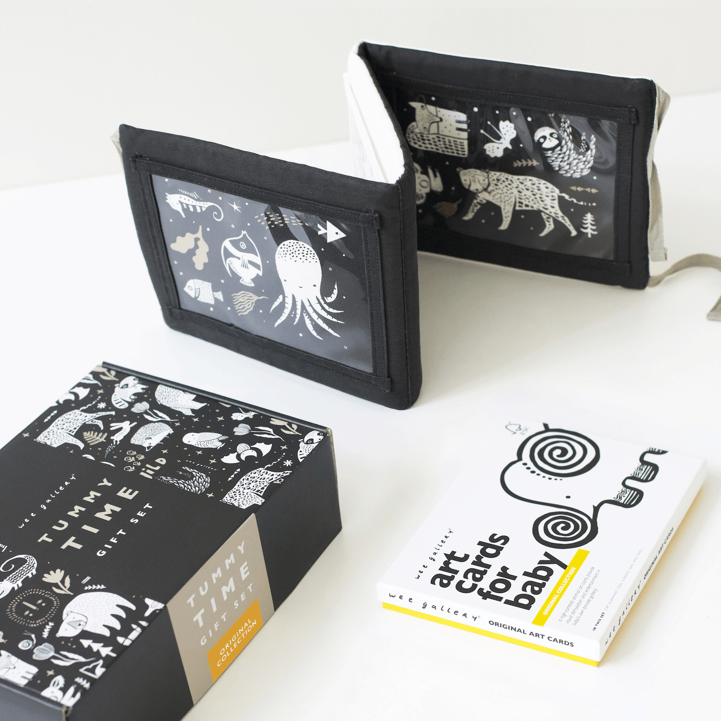 Baby Tummy Time Gallery with Mirror Gift Set